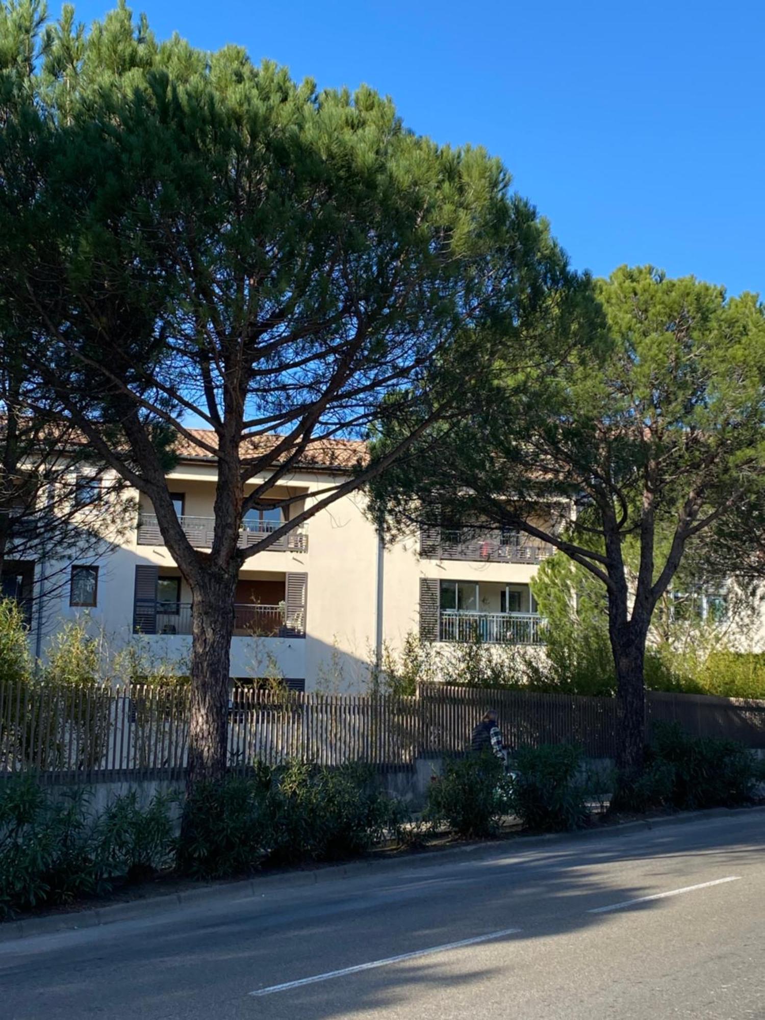 Appartement Sejour Evasion A Uzès Extérieur photo
