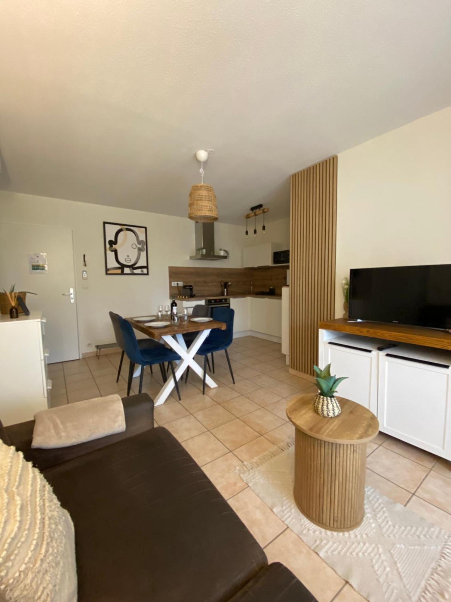 Appartement Sejour Evasion A Uzès Extérieur photo